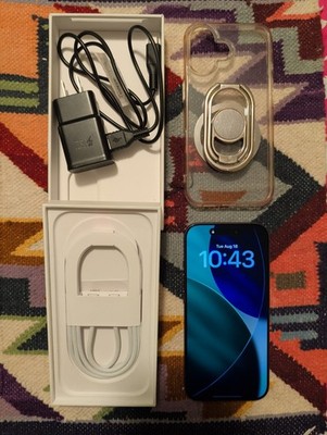 Apple iPhone 17 - US Version - 256GB - eSim - Black Unlocked Very Good Condition