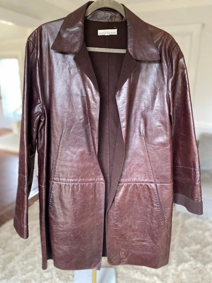 Abrigo Largo Anne Klein Cuero Marrón Hecho en Corea Frente Abierto Minimalista Clásico L Foto 2 de 4