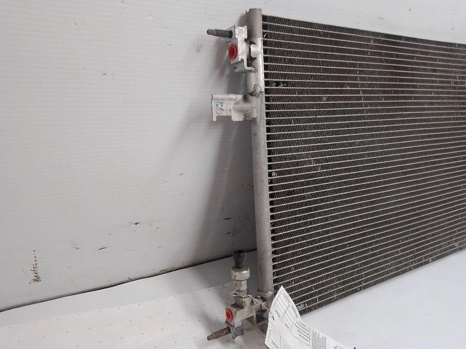 Condensador de aire acondicionado 16459823 de Cadillac XTS 11124003 2014 Foto 3 de 4