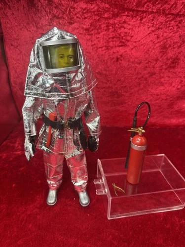 VINTAGE GI JOE 1964 ACTION PILOT CRASH CREW SET COMPLETE WITH PLIERS NO RESERVE