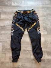 HK Army TRK Joggers Leopard King 30-34 Large