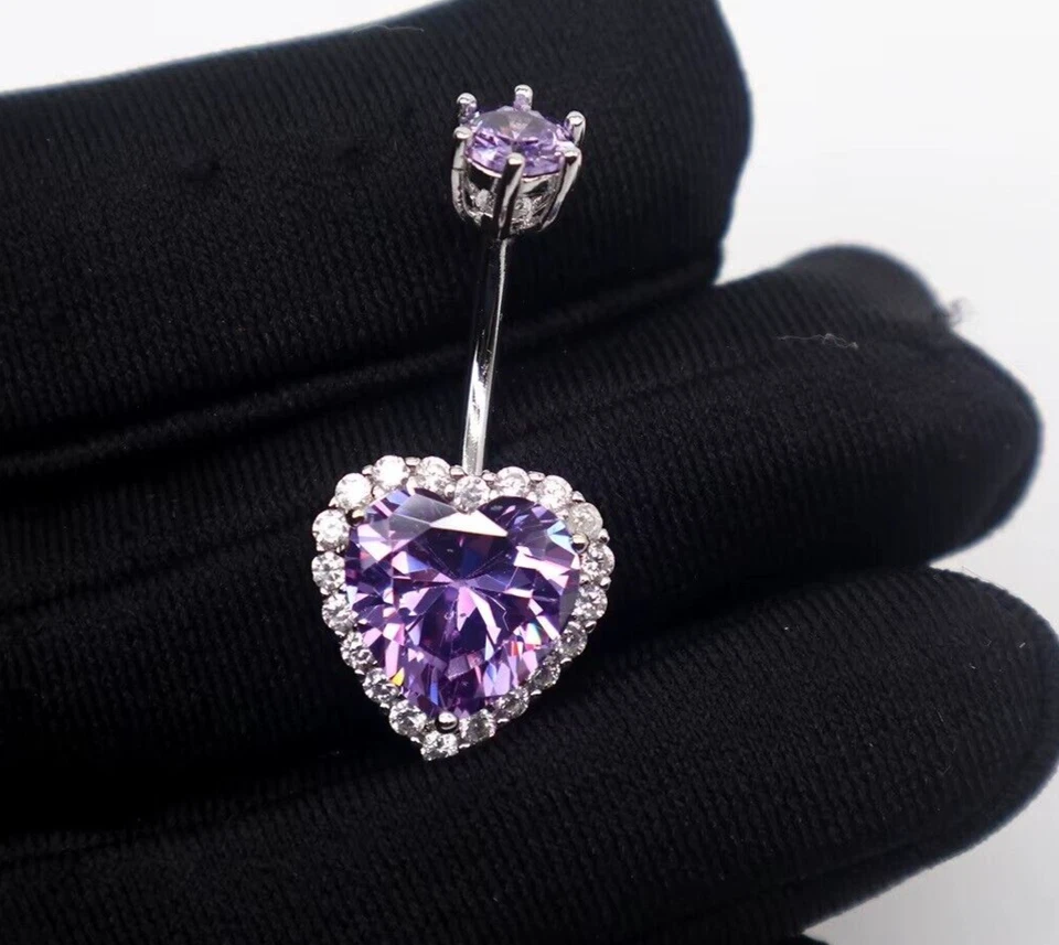 Anillo de 1 quilate corazón amatista diamante creado en laboratorio ombligo vientre chapado en oro blanco de 14K. Foto 2 de 4