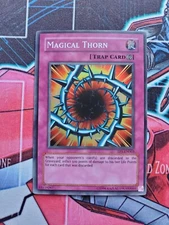 Yu-Gi-Oh Card - TP5-EN003 - MAGICAL THORN (super rare holo) - NM