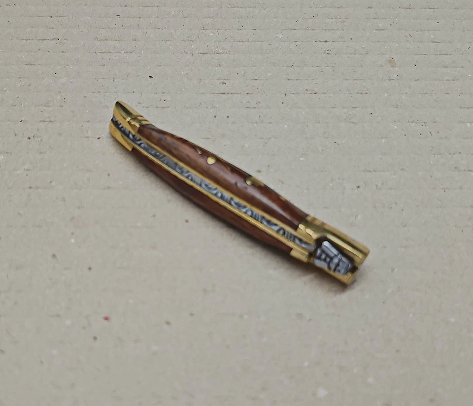 Navaja de bolsillo Laguiole Foto 3 de 4