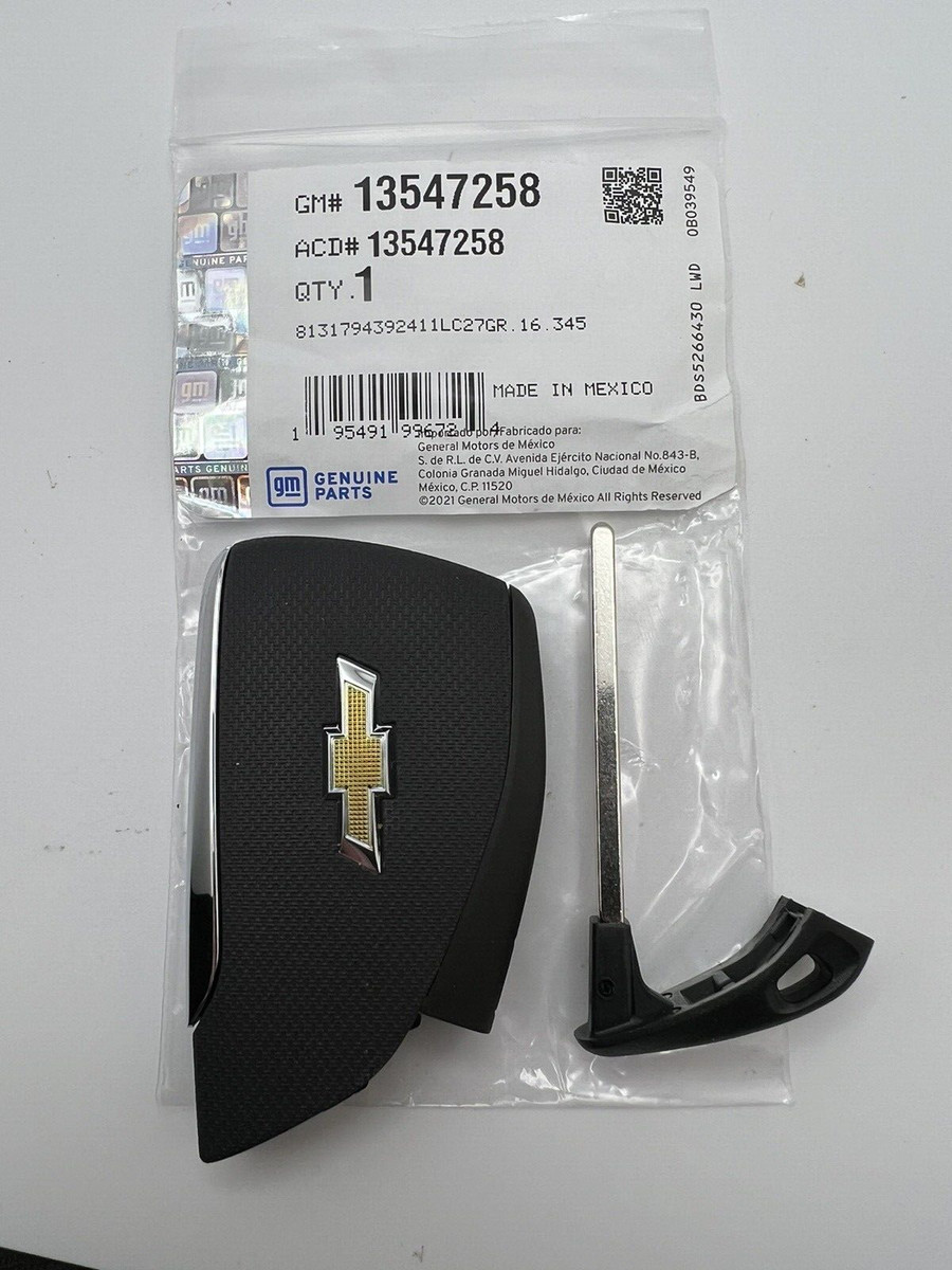 Genuine GM Chevrolet Remote Smart Key Fob Transmitter 13547258 OEM 