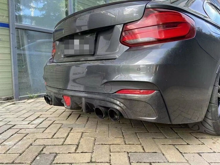 Labio difusor de parachoques trasero de carbono real con LED para BMW F22 M-SPORT M235i M240i 14-19 Foto 3 de 4