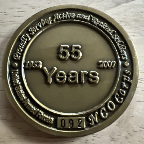 Vintage 55th Anniversary 369 Sergeants Assoc Challenge Coin 1952-2007 - Picture 4 of 7