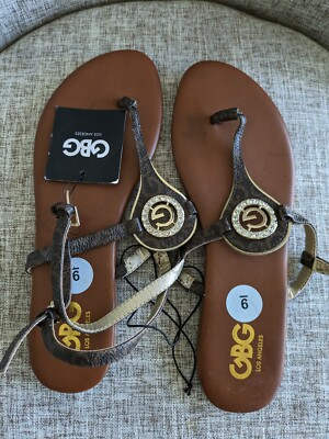 #ad #ad GBG Los Angeles Guess Faux Leather Flip Flop T Strap Thong Sandal Brown 9M NEW $19.00