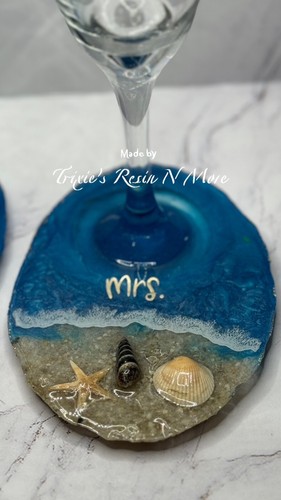 Champagne Flutes Wine Glasses, Set of 2 Personalized, Beach, Wedding - 第 3/5 張圖片