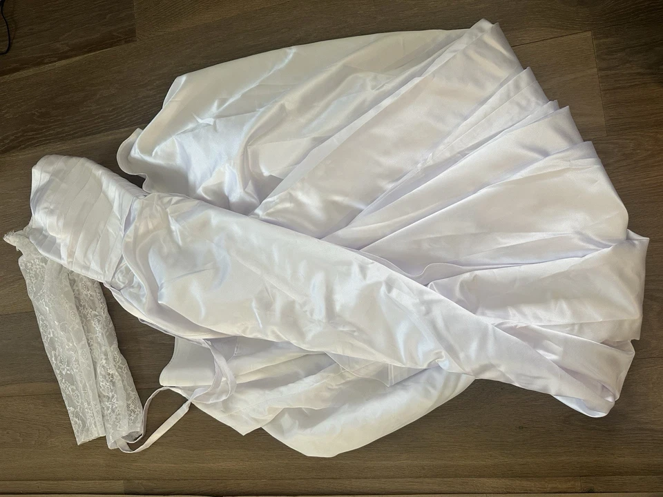 2 Vestido de Novia Talla 2/4 Sirena, Abertura, Hombro Descubierto, Secuencia, Encaje, Ajustado Foto 2 de 4