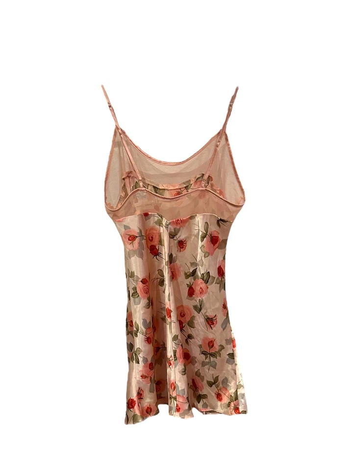 Y2K Jaclyn Smith Ropa de dormir de noche Rosa Rojo Rosas sedosas Bebé Muñeca Mujer Mediana Foto 2 de 3