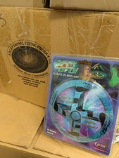 Official William Mark My Mystery UFO Flying Magic Trick Saucer NEW