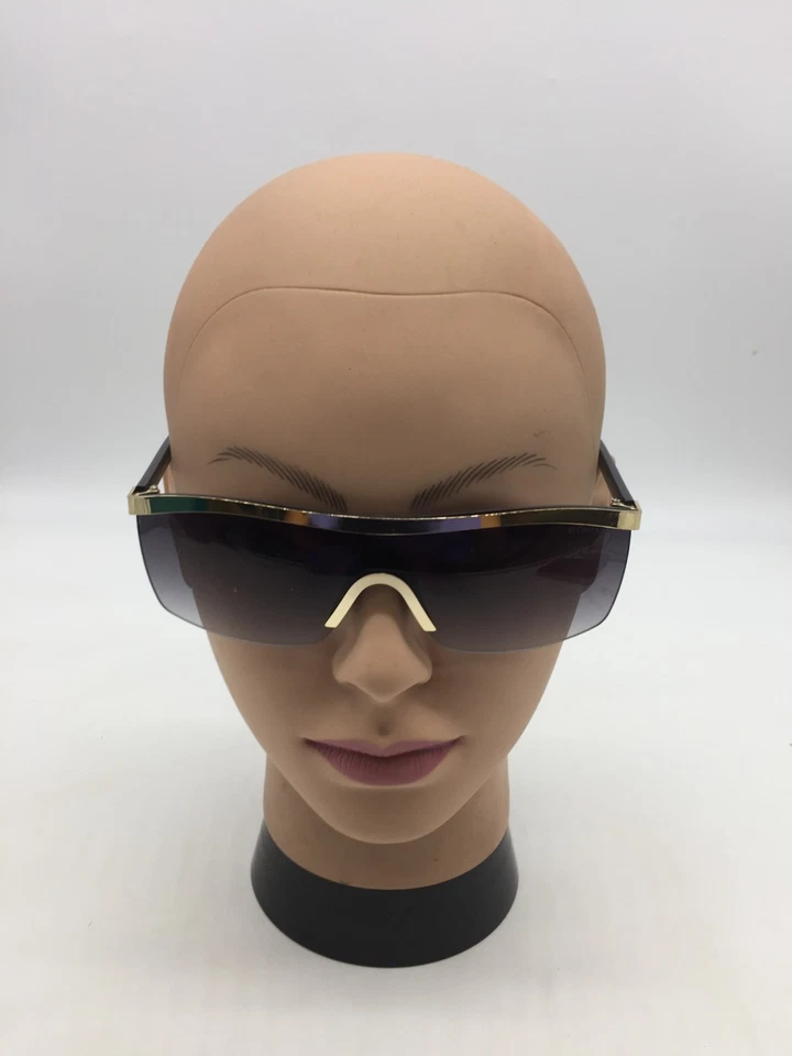 Gafas de sol Chanel para mujer con marco dorado/negro de diseñador de moda 55-15-147 lentes grises Foto 2 de 4