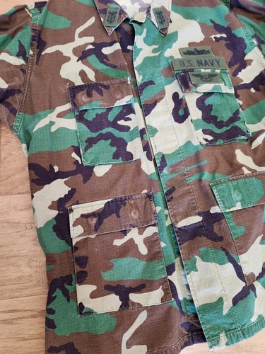 Vintage US NAVY Woodland Camo Combat FIELD JACKET Mens XL With Patches - Bild 5 von 10