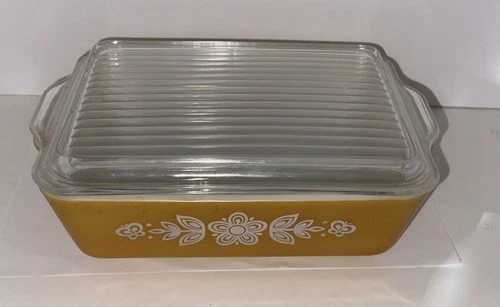 Vintage Pyrex Gold Butterfly Refrigerator Dish 0503 Ridged Glass Lid 1  1/2qt