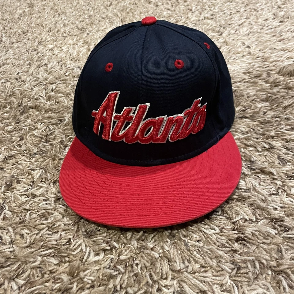 Atlanta Script KBETHOS Gorra Gorra Snap Back Bordada Para Hombre Béisbol Clásico Foto 2 de 4