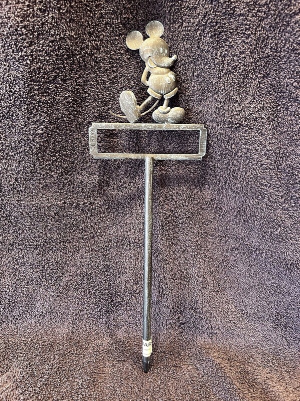 Mickey Mouse Flower Garden label stake New 