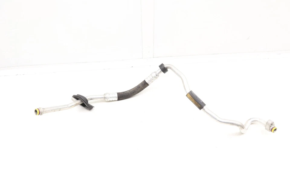 AUDI S4 2004-2006 4,2 L - Manguera/línea/tubo superior baja presión CA 8E1260712AE Foto 4 de 4