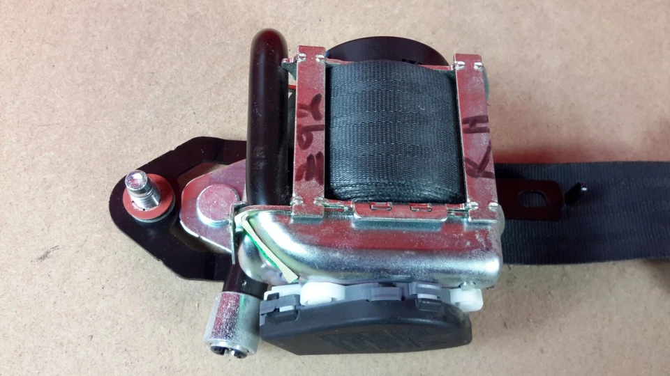 Cinturón de seguridad delantero derecho pasajero Kia Borrego 2009-2011 OEM Foto 4 de 4