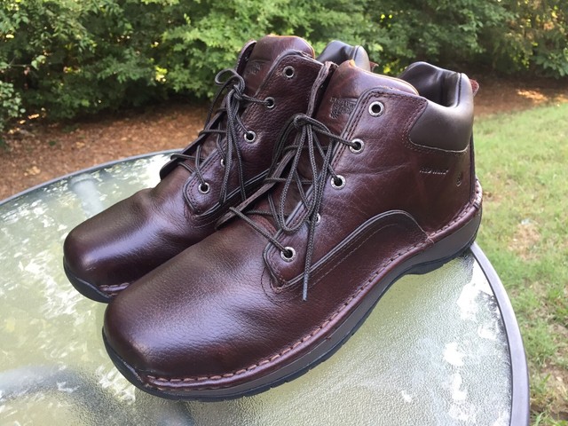 static dissipative boots