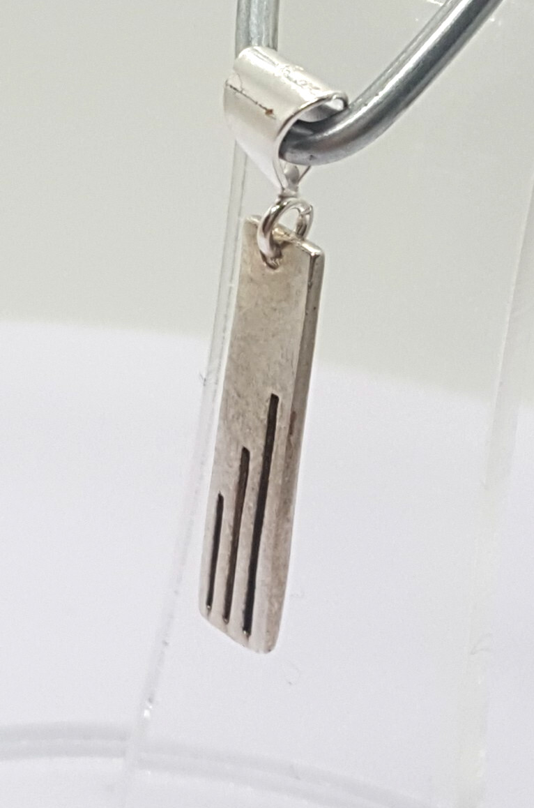 Gorgeous Kit Heath Artistic Rectangular Pendant 9… - image 12