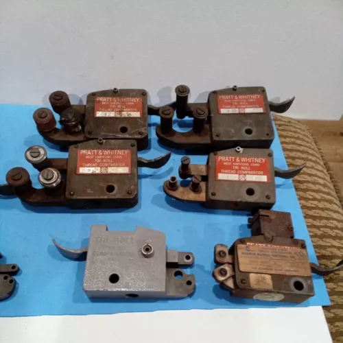 Lot of Pratt and Whitney Tri roll Thread Comparator & couple other brands 
