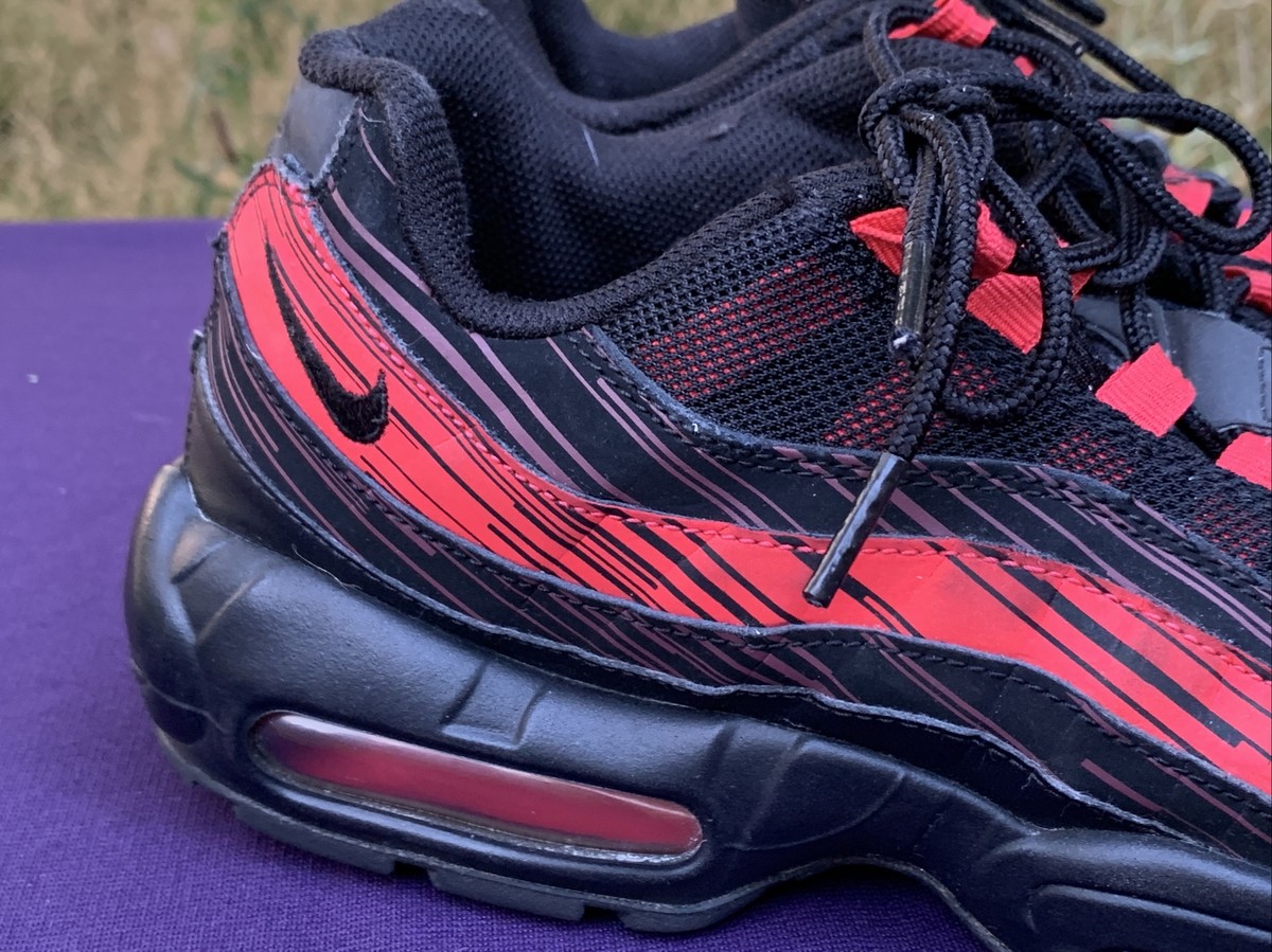 538416-066 Nike Air Max 95 Premium City Lights black red 538416-066 Nike Air Max 95 Premium City Lights black red