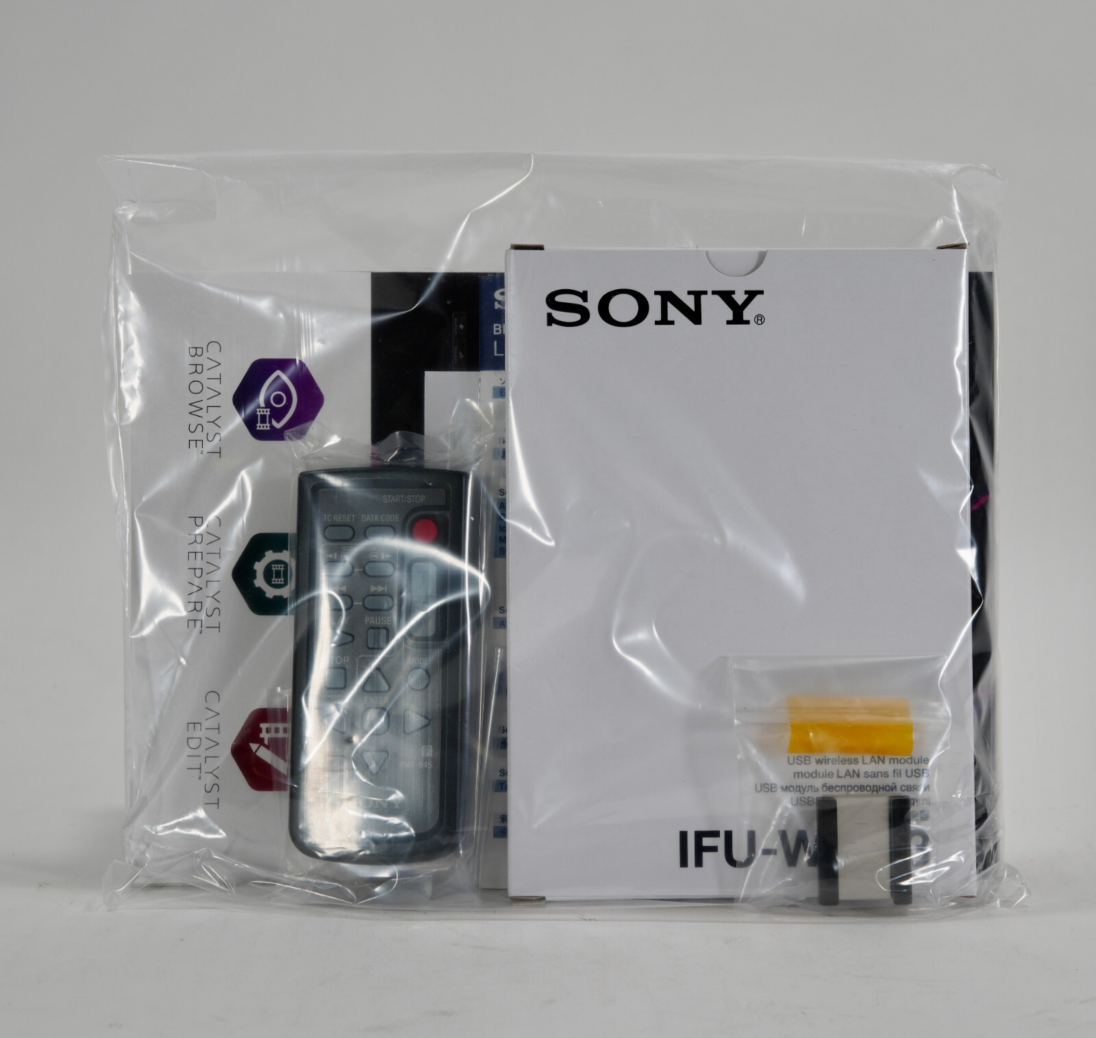 Sony PXW-FS7M2/ FS7 Mark II 4K XDCAM Super 35 Camcorder Kit with 18-110mm Zoom