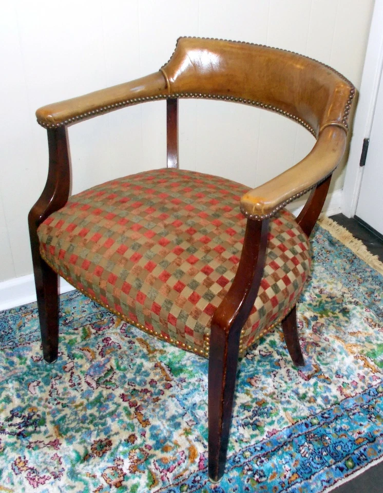 Antiga CADEIRA DE MESA ARM CLUB DEN Biblioteca Couro e Tecido Estofada Regency - Imagem 3 de 4