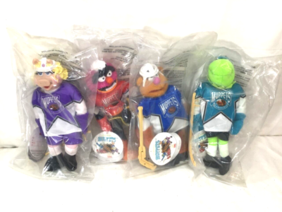 1995 McDonalds NHL Hockey Miss Piggy Kermit Fozzie Animal Muppets