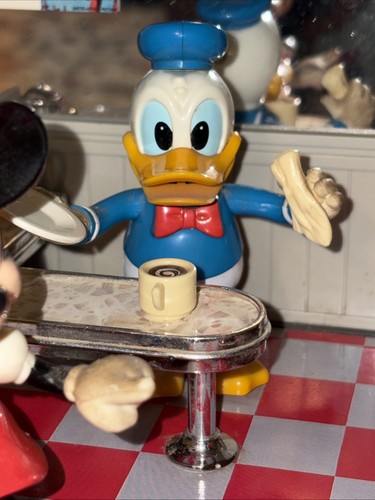 Rock N Roll Diner American anni 50 Donald's Diner decorazione Topolino e Minnie SOLO - Foto 4 di 14
