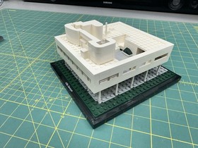 LEGO ARCHITECTURE: Villa Savoye (21014)