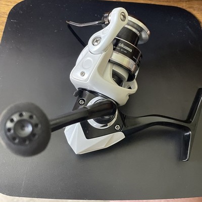 Okuma Stratus VI Bait cast Fishing Reel 5.0:1 Ratio New White