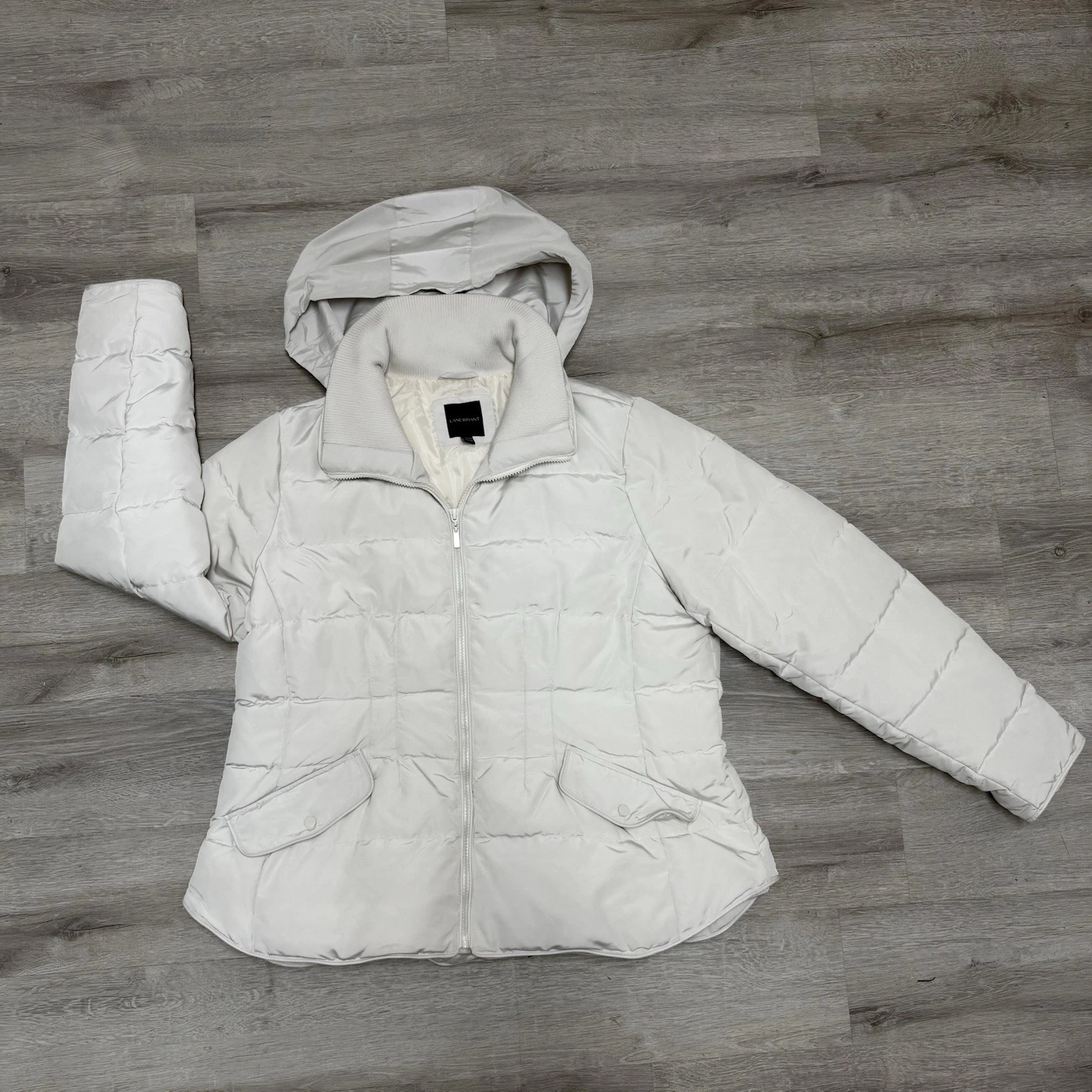 OFF WHITE Cappotto imbottito Lane Bryant bianco sporco Essentials Primasoft foderato cappuccio zip 14 16