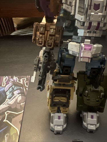 Pocket Toys PT-05 Panzer Legion Bruticus KO Knock Off Complete T14 - Picture 6 of 10