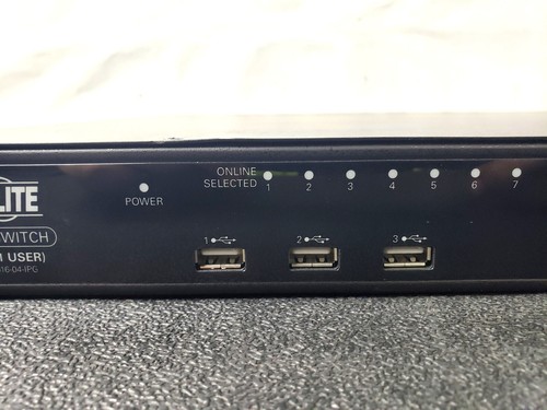 Tripp Lite B064-016-04-IPG 16x Port Cat5 KVM Switch mit 2x Netzkabel - Bild 4 von 13