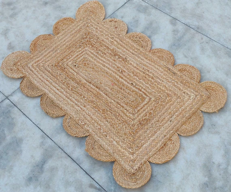 Scallop Jute Rug  Natural Braided Style Rug Modern Living Home Décor Area Rugs - Image 4 of 4