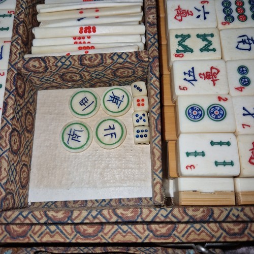 Altes Mah Jong Stoff-Koffer Asiatisch China Spielsteine vermutlich handgemacht - Bild 10 von 12