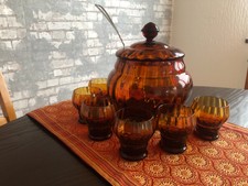 Bowle Set 9tlg. mit 6 Bechern + Schoepfloeffe...