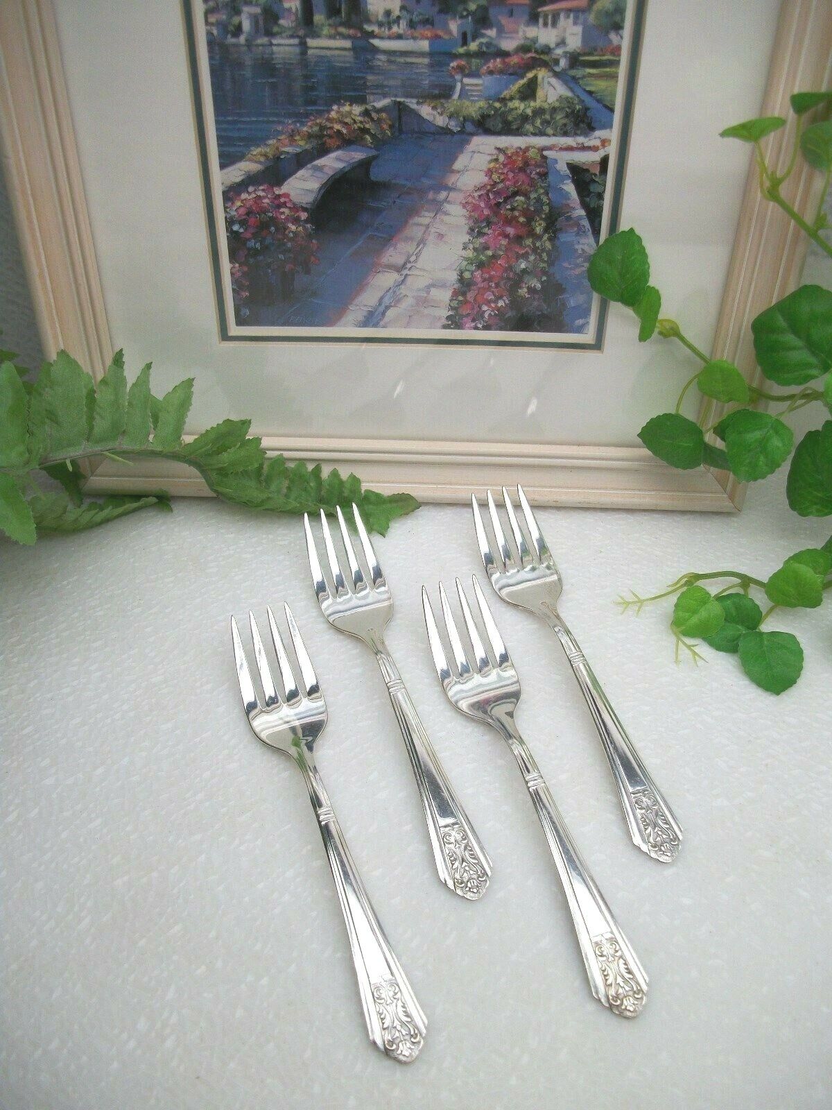 4    International Silver    ROYAL SAXONY    Silverplate  Salad Forks    1935