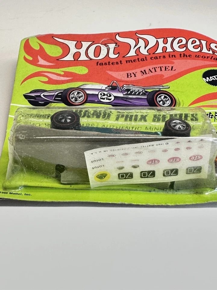 Hot Wheels 1969 Redline Green HK Lotus Turbine In Original Blister Unpunched - Image 4 of 4