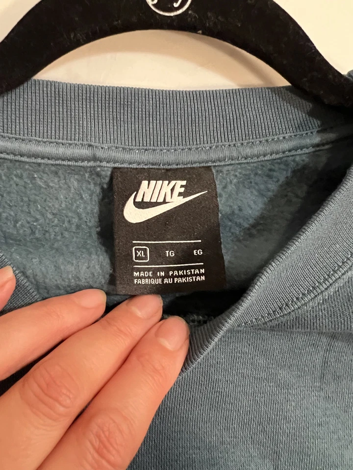 耐克 Swoosh 卫衣女式 XL,X 大号,蓝色圆领超大裁剪 — 第 3/4 张图片