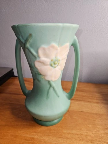 Wild Rose/ Dogwood Vase Weller Pottery 1930's Green 9.5 Tall 2 Handles Signed