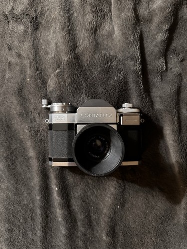Contaflex Zeiss Ikon analoge Kleinbildkamera Zeiss Tessar f2.8 45mm funktionstüchtig - Bild 1 von 7