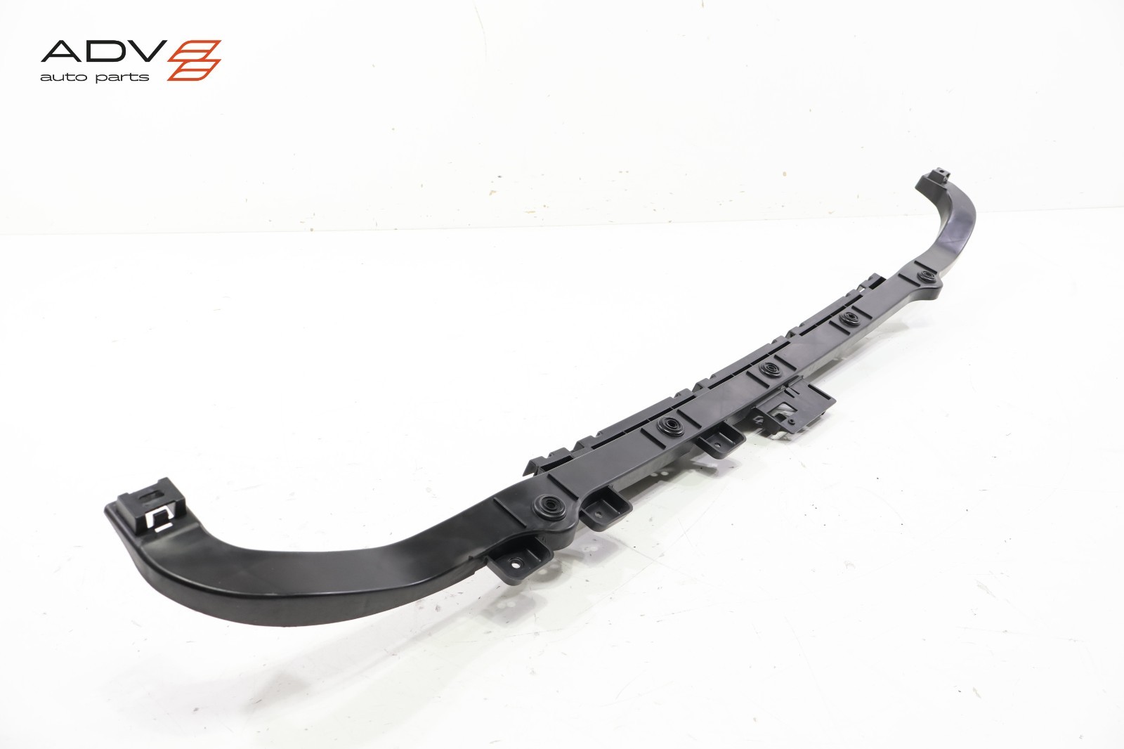 2014 - 2020 MASERATI GHIBLI REAR BUMPER CENTER UPPER MOUNT SUPPORT BRACKET OEM