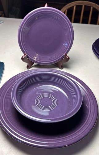 Mulberry purple HOMER LAUGHLIN FIESTA WARE 1 Plate, 1 bread plate, 1 bowl