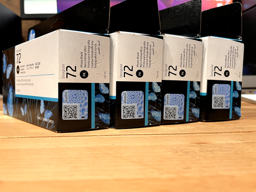 HP 72 130-ml Photo Black DesignJet Ink Cartridge (C9370A) / Computer