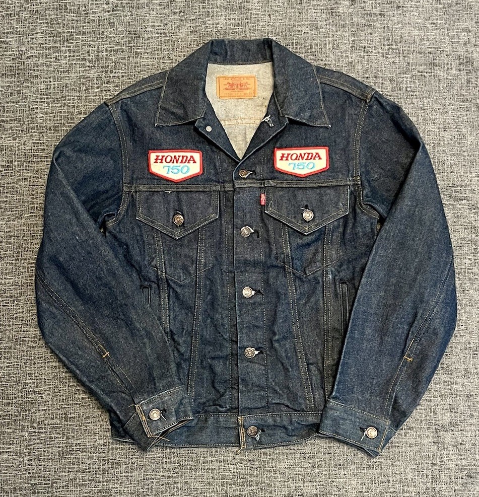 Vintage Women's 80s Levi's Dark Wash Denim Jacket Honda Gold Wing