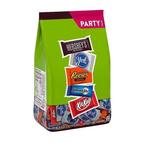 Hershey Milk and Dark Chocolate Assortment Snack Size Candy - 33.43oz - Picture 2 of 5