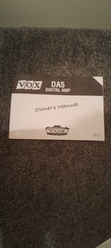 Vox DA5, Mini Practice Guitar Amp - Picture 6 of 7